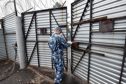 Несколько заключенных совершили суицид в тюменской колонии