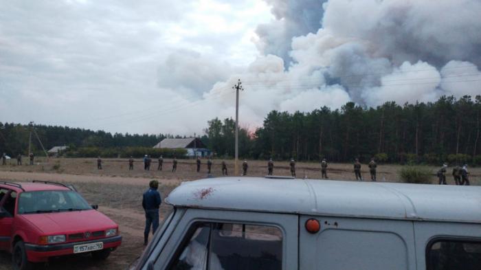 Огонь близко: в одном из сел Костанайской области выносят баллоны с газом и уводят животных
                05 сентября 2022, 23:02