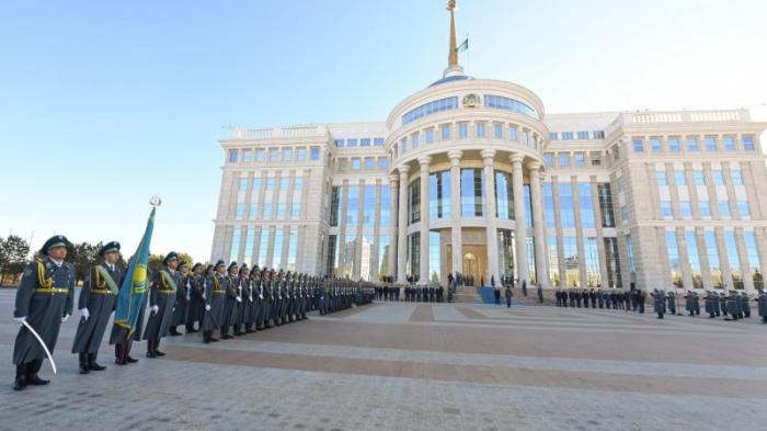 Церемония поднятия Государственного флага над Акордой. Появилось видео
                25 октября 2022, 12:30