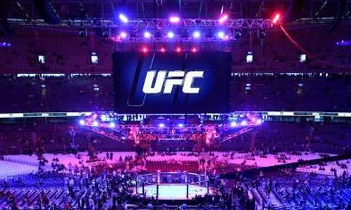 «Он всегда идет за финишем». Дебют казахстанского бойца в UFC ждет российское СМИ