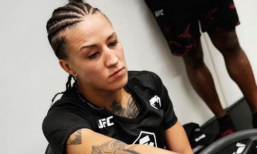 Первая казахстанка в истории UFC сообщила плохую новость