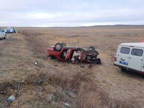 В Карагандинской области в страшном ДТП погибли два человека