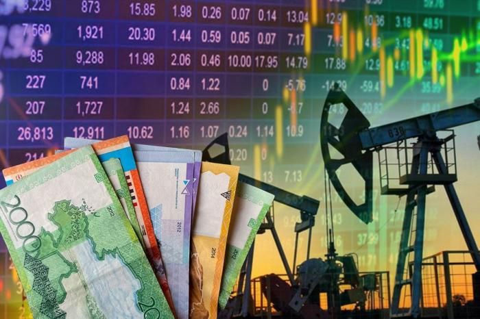 Курсы валют на 1 февраля, цены на нефть и металлы